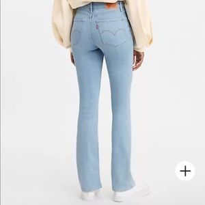 Levi 725 high rise bootcut